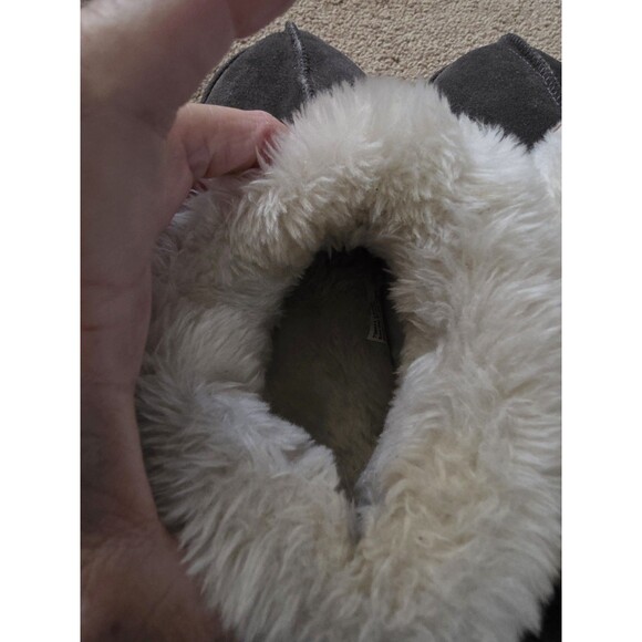 Tamarac Slippers 8 Genuine Shearling Lining Gray Suede Size 8 Luxury New - Picture 8 of 9